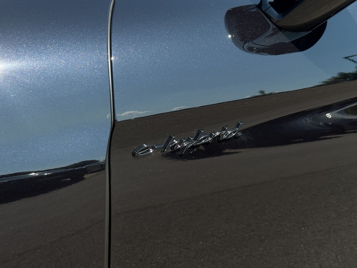 Porsche Panamera 4 E-Hybrid | Panorama | Sportabgas |