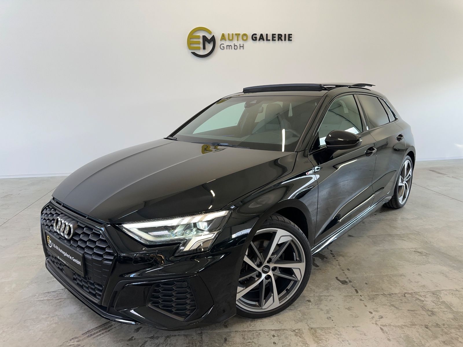 Audi A3 Sportback 35 TFSI S line - Samsaru's Car Outlet