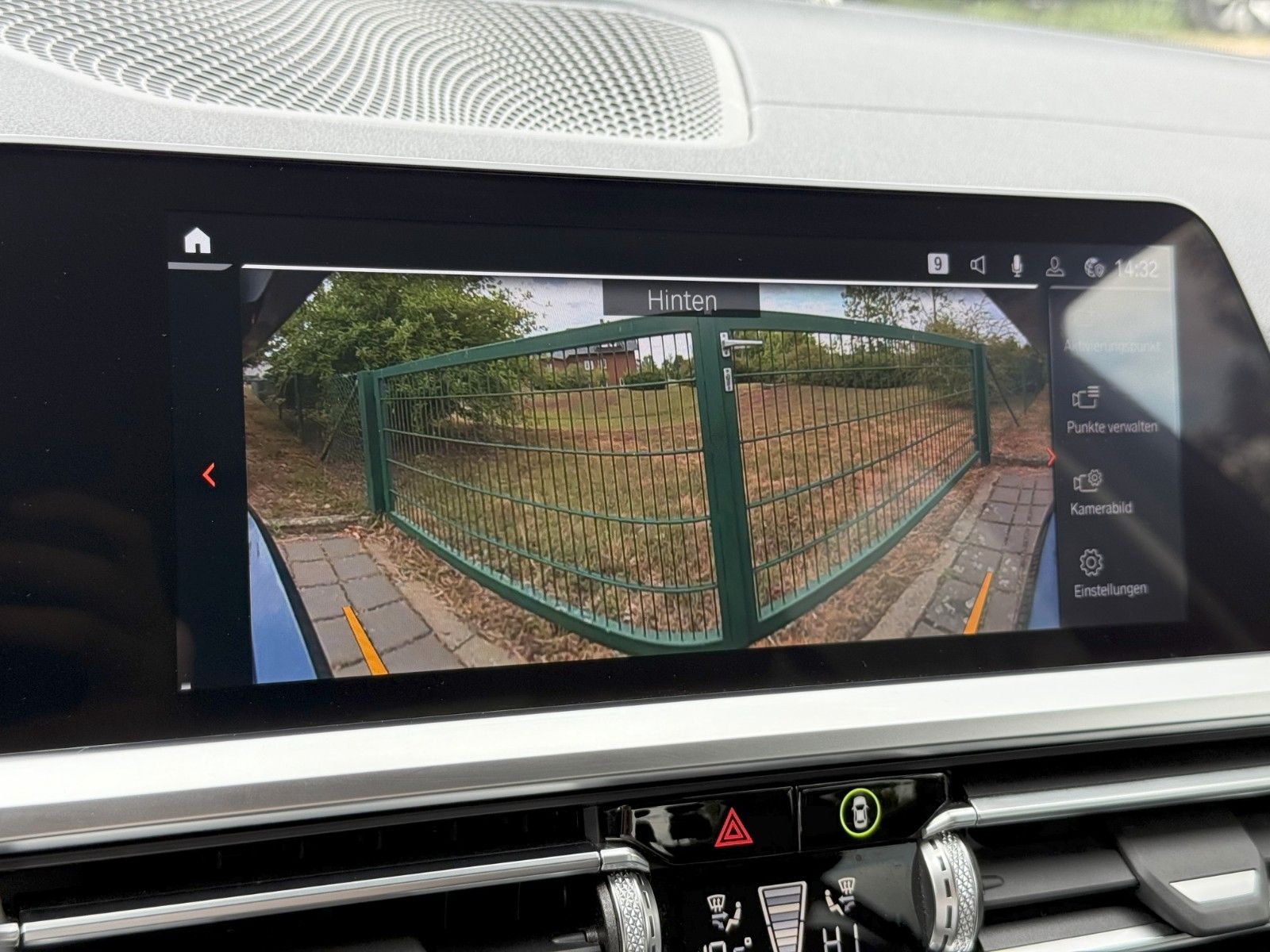 BMW 320d Limousine Luxury Line xDrive - Samsaru's Car Outlet