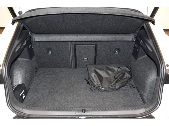 Cupra Formentor 1.4 TSI e-Hybrid DSG VZ Pano/AHK/LED/A