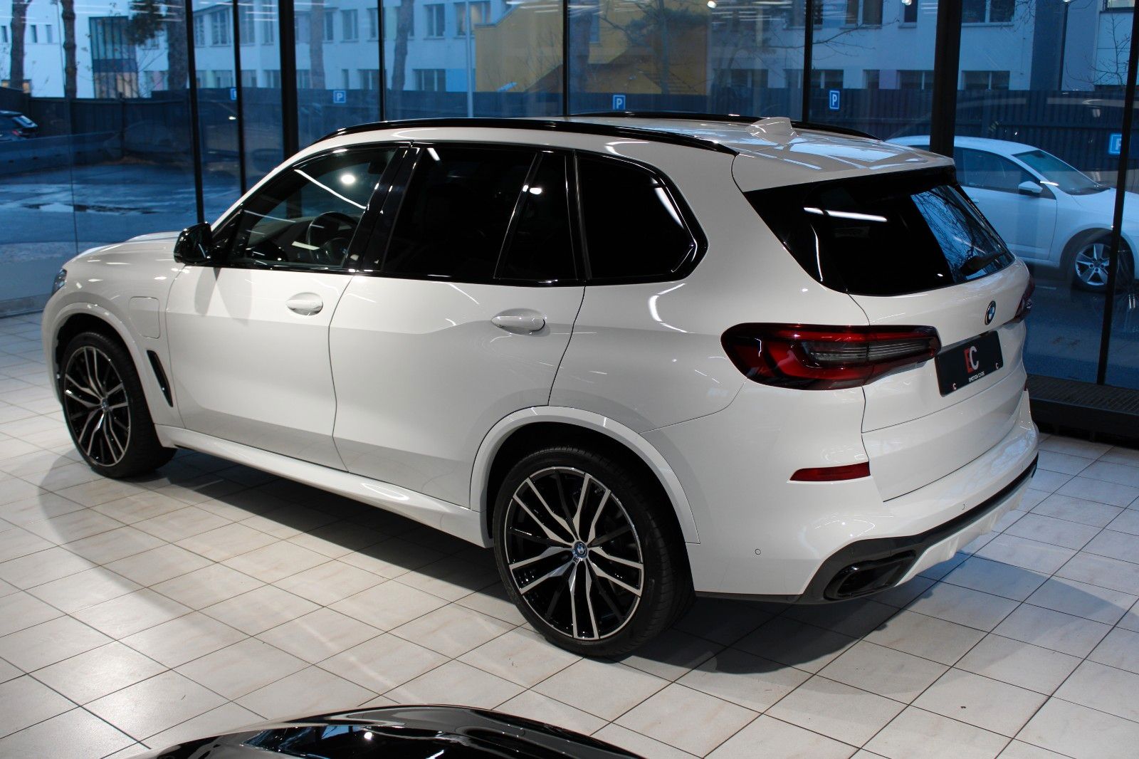 BMW X5 xDrive 45 e M Sport /360cam/Sitzbelüftung