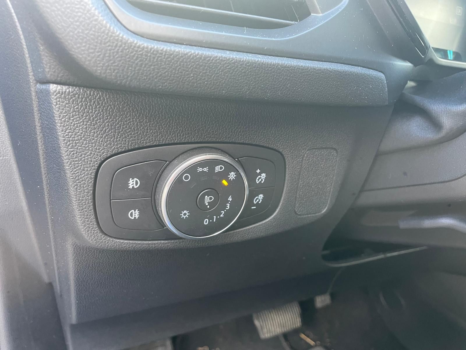 Ford Focus Turnier ST-Line 1.5 Autom,Navi,ALU,Allwett