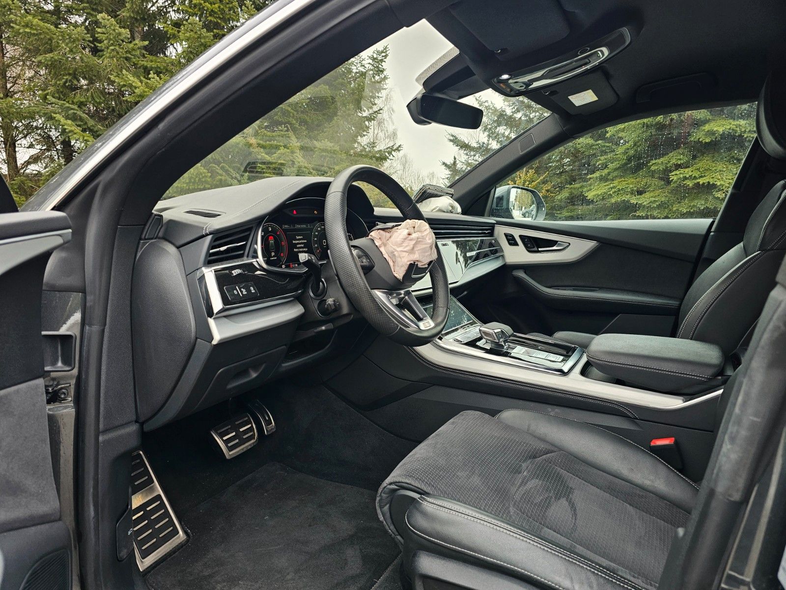 Audi Q8 45TDI quattro S-LINE Mild Hybr LEICHER UNFALL