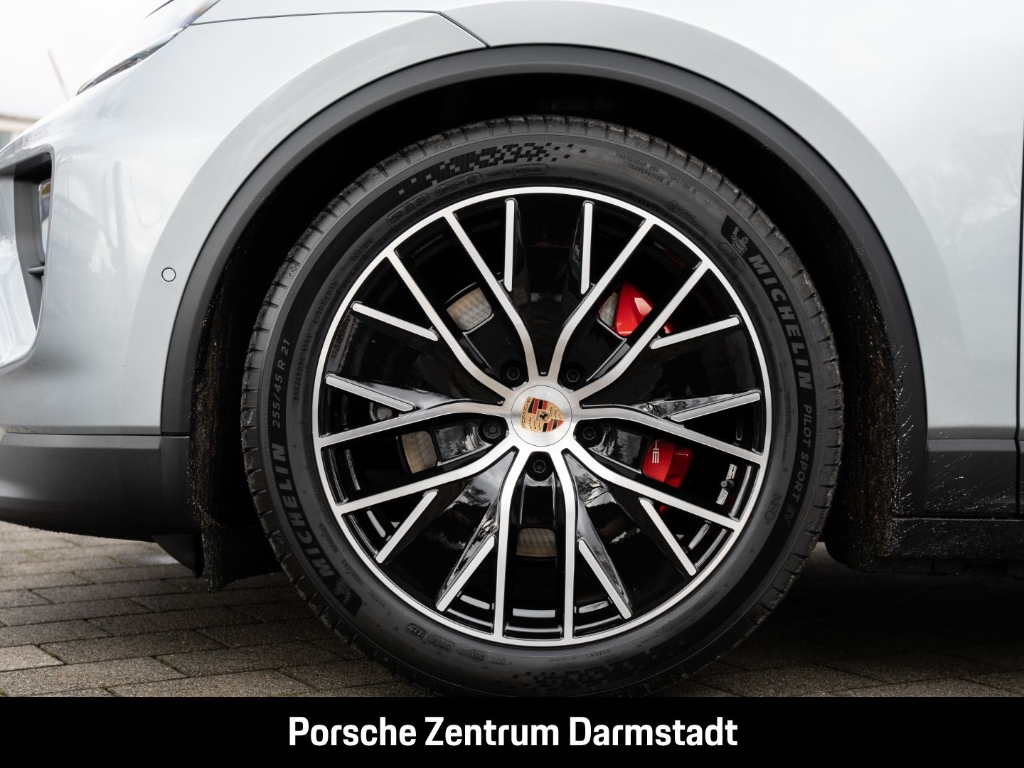 Porsche Macan 4S - Samsaru's Car Outlet