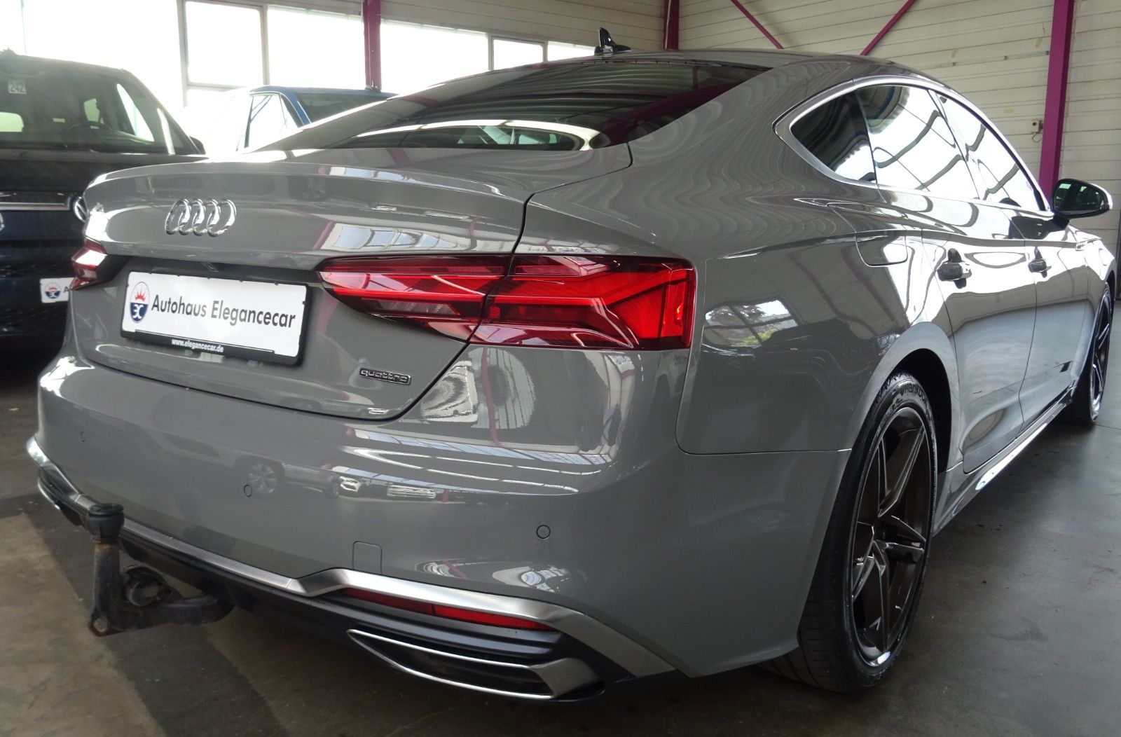 Audi A5 SPORTBACK 40 TDI QUATTRO S-LINE*ACC*AHK*STHZ*