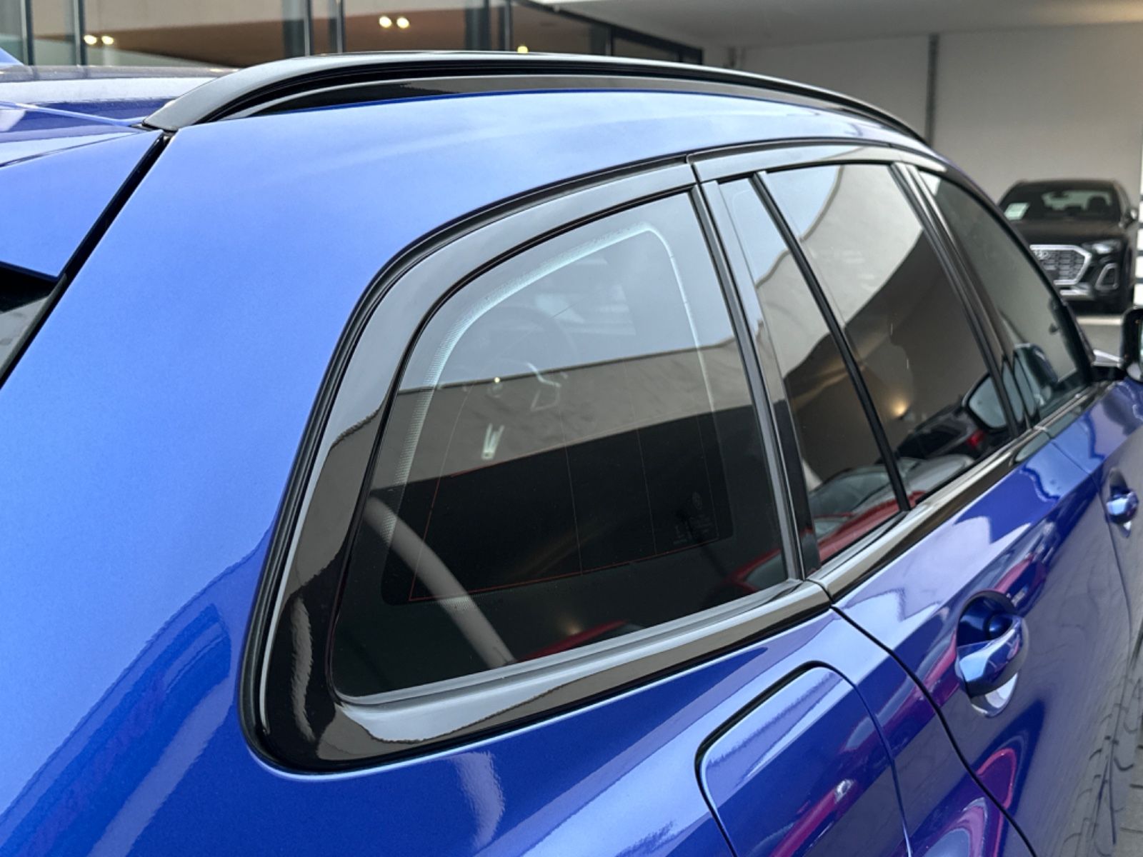BMW 330 e xDrive Touring M Sport - Samsaru's Car Outlet