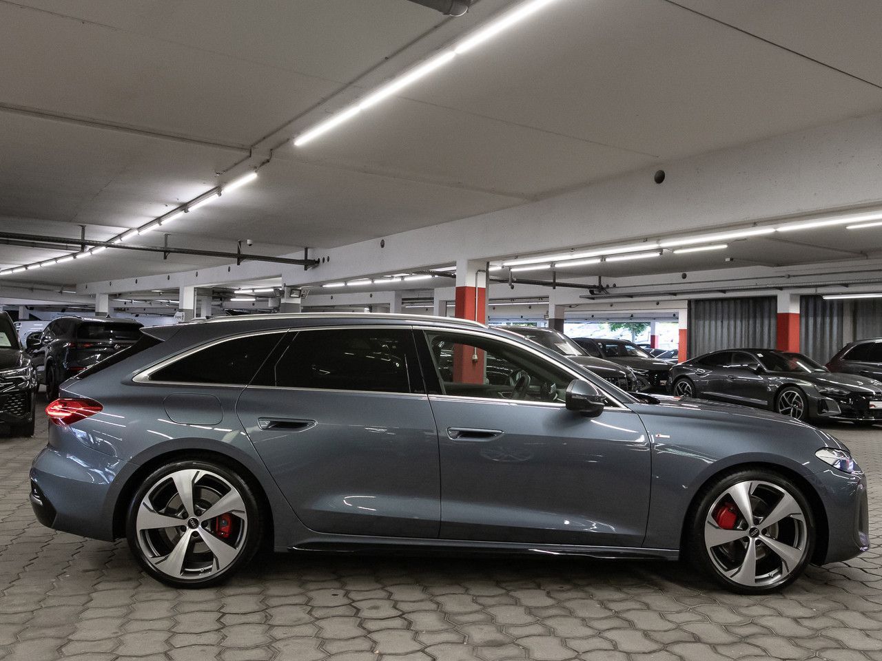 Audi A5 Avant TDI quattro 150 kW S line S tronic