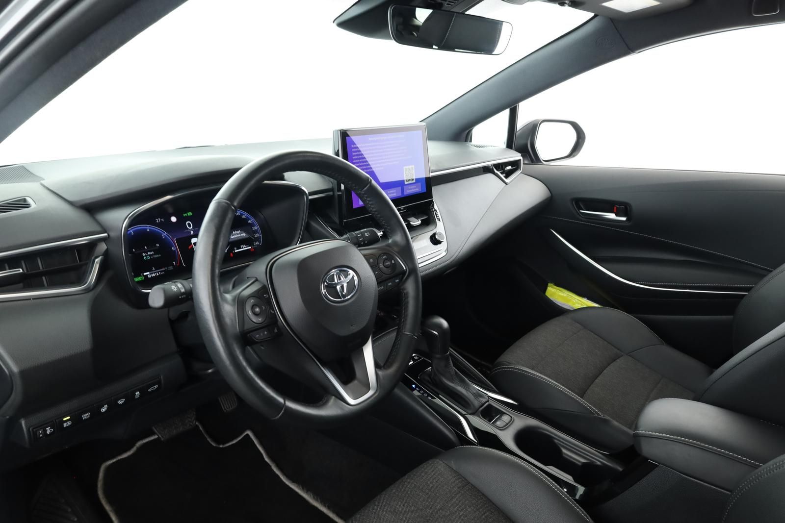 Toyota Corolla Touring Sports 1.8 CVT Team D Navi Kam