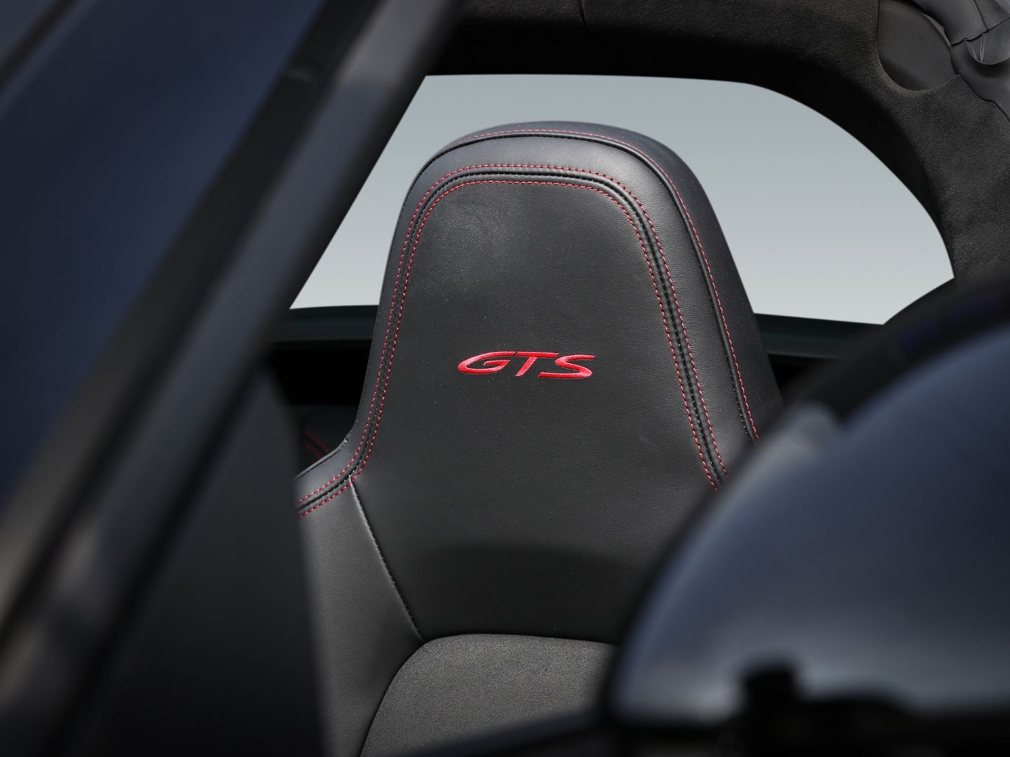 Porsche 992 911 Targa 4 GTS Burmester HA-Lenkung LED