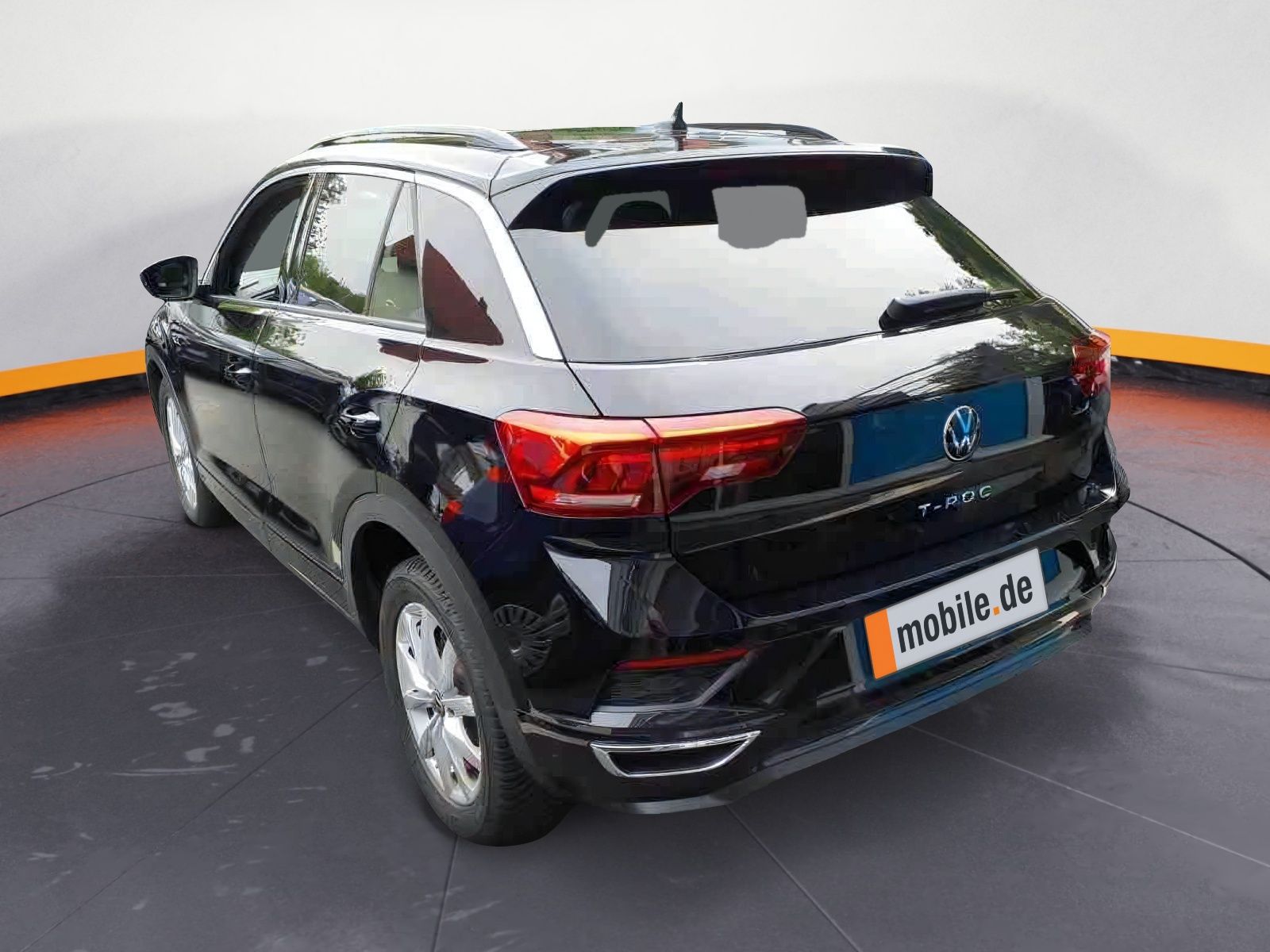 Volkswagen T-Roc Sport 1.5 TSI DSG - Samsaru's Car Outlet