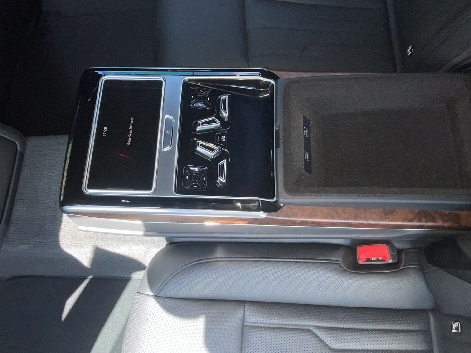 Audi A8 Lang 50 TDI qu. - Samsaru's Car Outlet