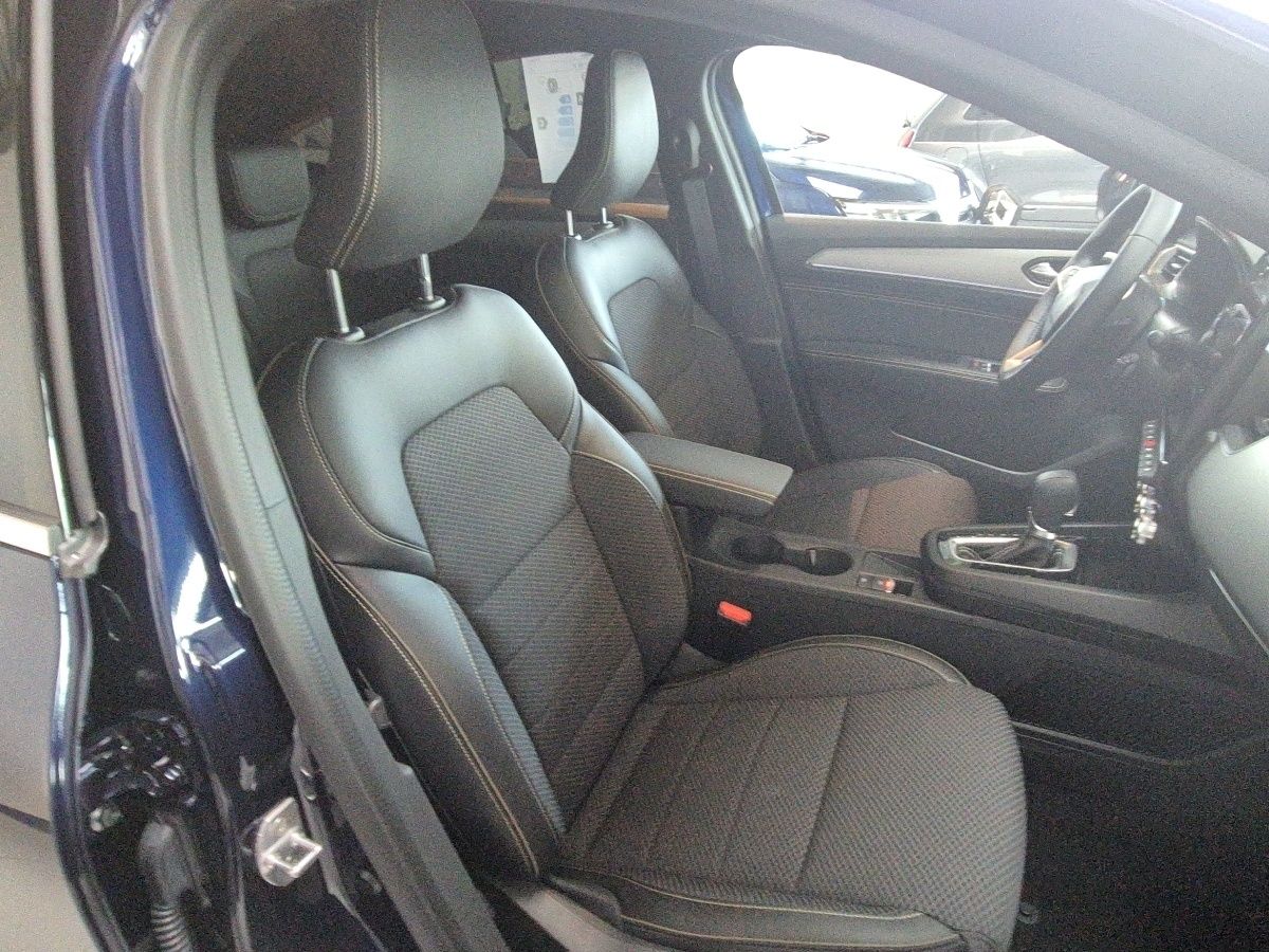 Renault Arkana TECHNO E-Tech Full Hybrid - Samsaru's Car Outlet