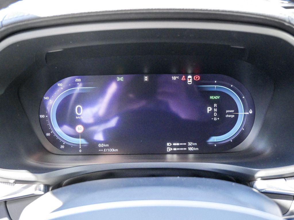 Volvo S60 T8 Ultimate Dark Recharge Plug-In Hybrid AWD