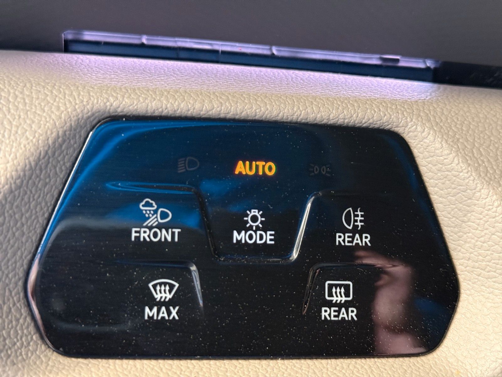 Volkswagen T7 Multivan Style eHybrid lang LÜ 4MOTION ACC