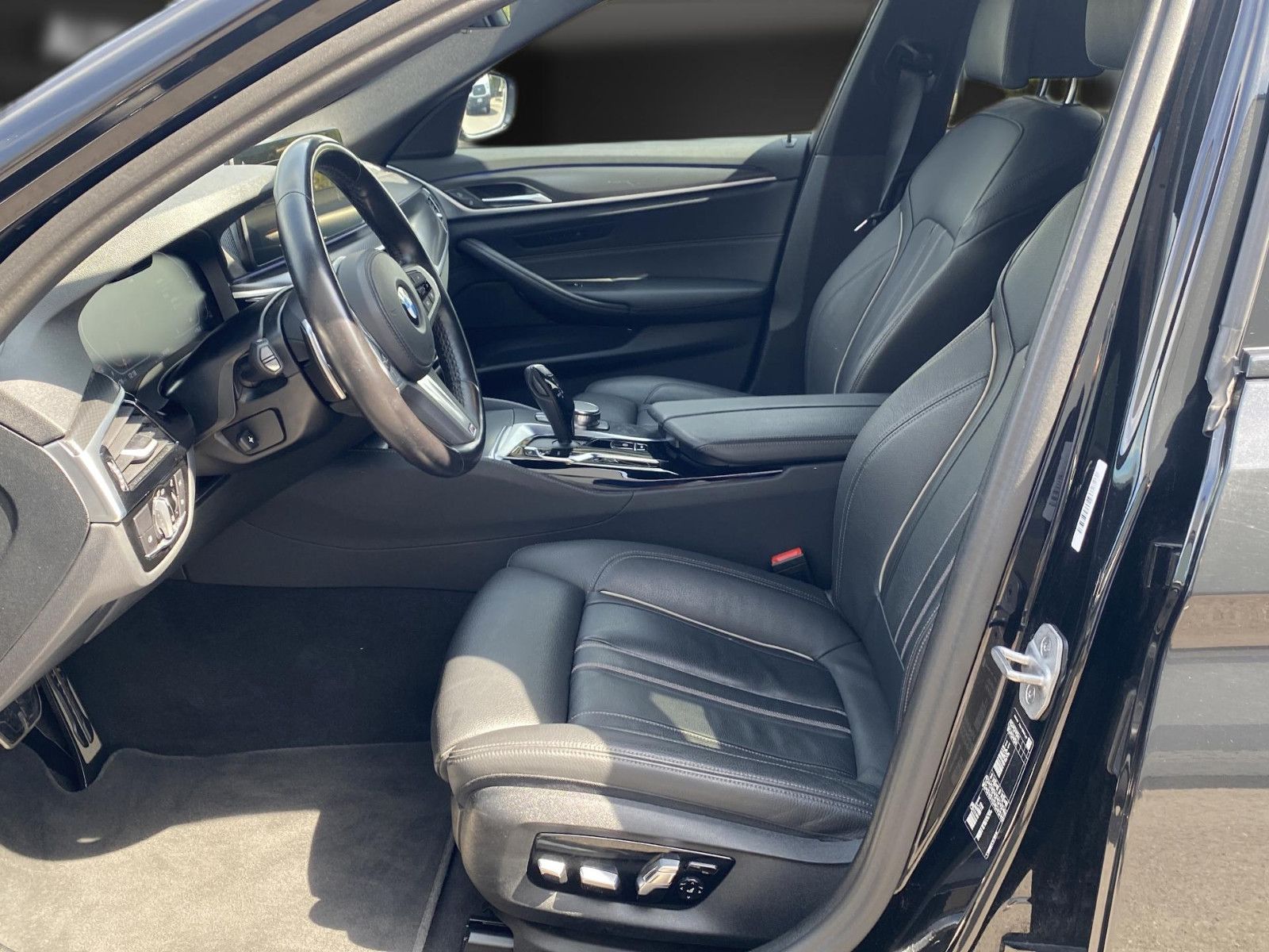 BMW 530 d M Sport Laser*Pano*HUD*ACC*360*HiFi*Drive+