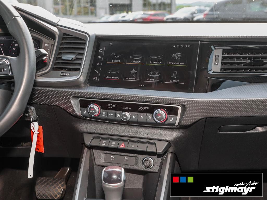 Audi A1 Sportback advanced 30 TFSI S-tronic - Samsaru's Car Outlet