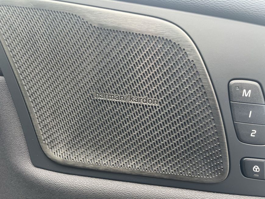 Volvo XC60 T6 AWD Plug-in Hybrid Plus Dark