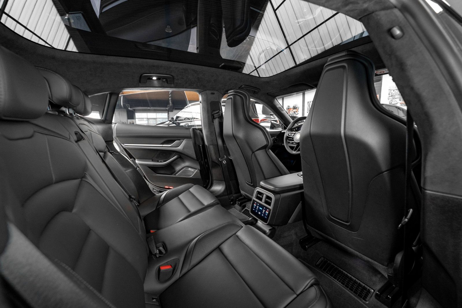 Porsche Taycan Cross Turismo Turbo #BURMESTER #MEGA SPEC