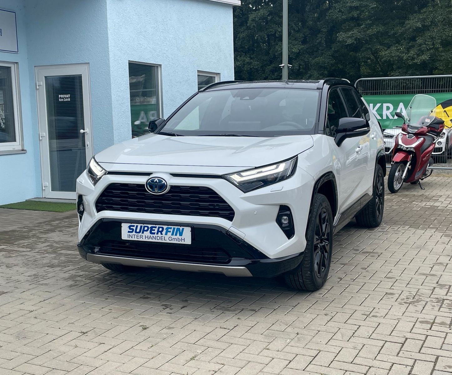 Toyota RAV 4 2.5 Style 4X4 FACELIFT LED NAVI JBL KAMERA