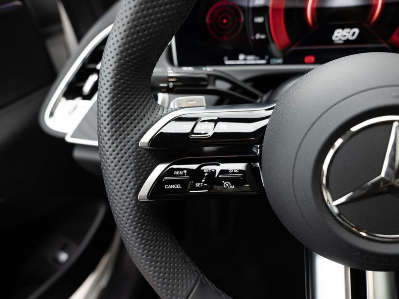Mercedes-Benz E 220 d AMG-Sport - Samsaru's Car Outlet