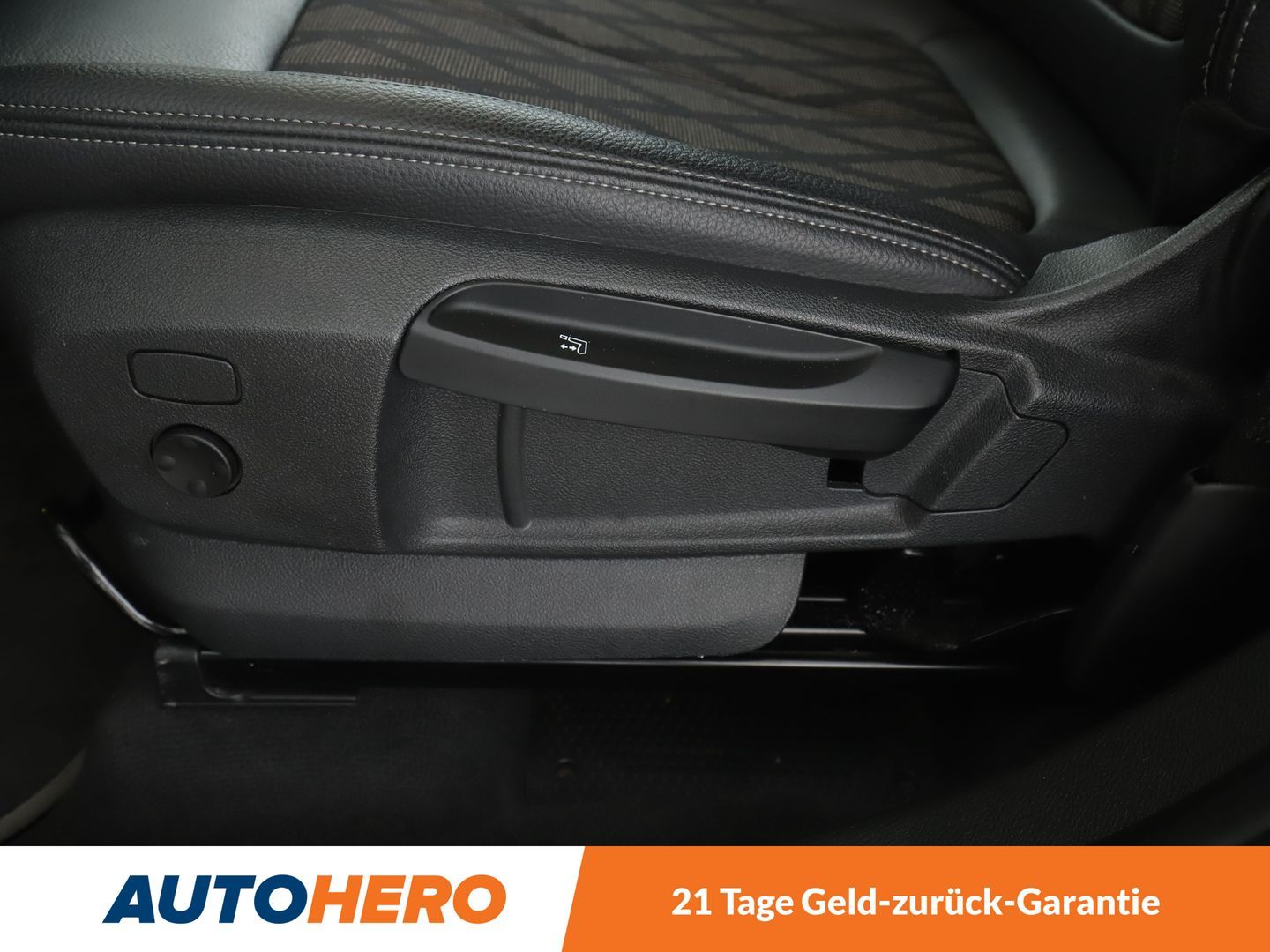 BMW X1 xDrive 18d xLine - Samsaru's Car Outlet
