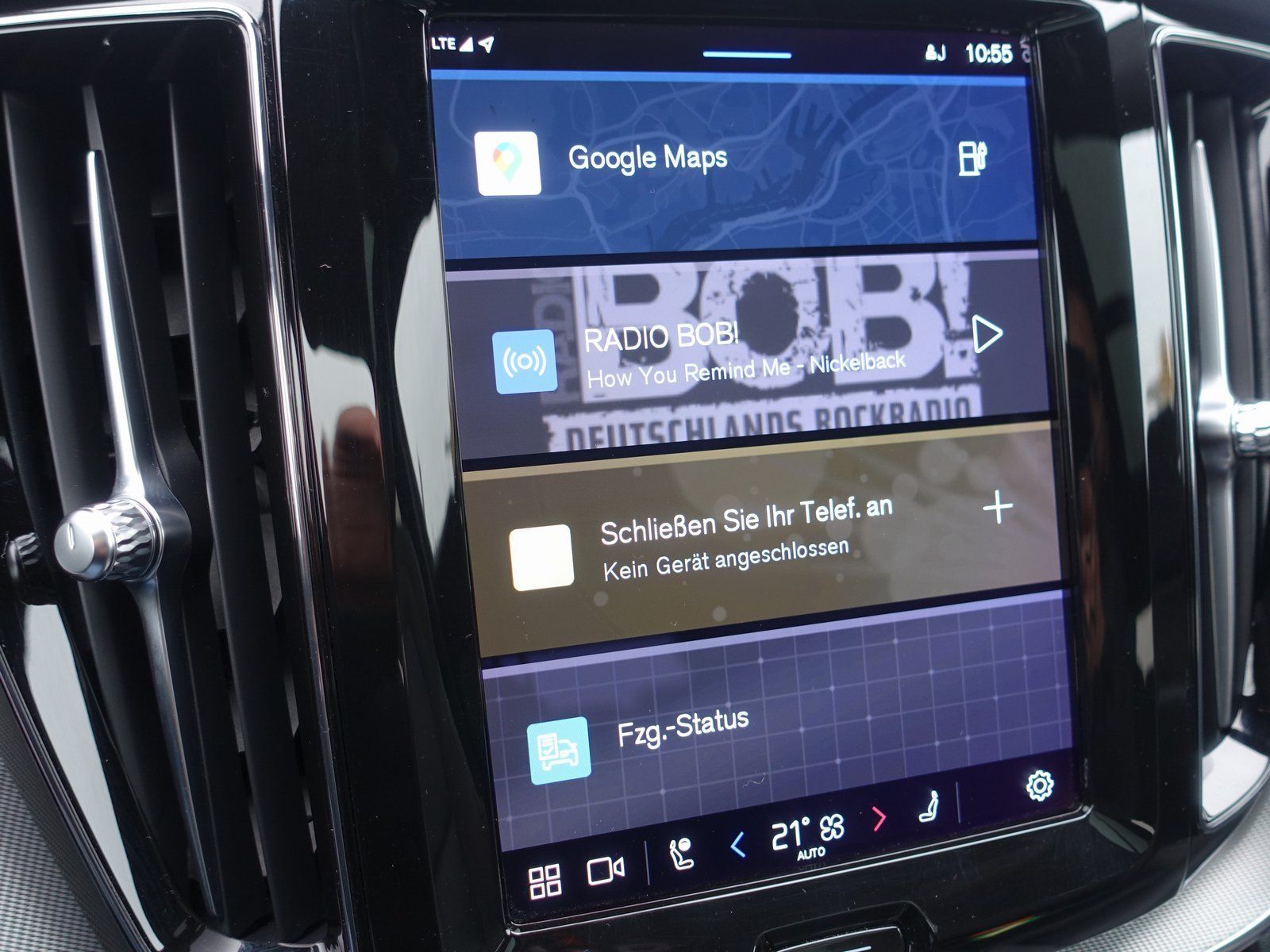 Volvo XC60 Recharge T8 AWD Plus Dark/Pano/CAM/AHK