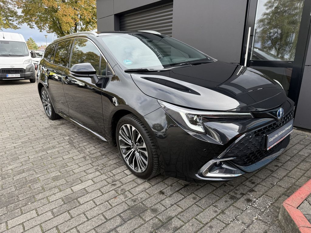 Toyota Corolla Touring Sports 1.8 Hybrid Team D