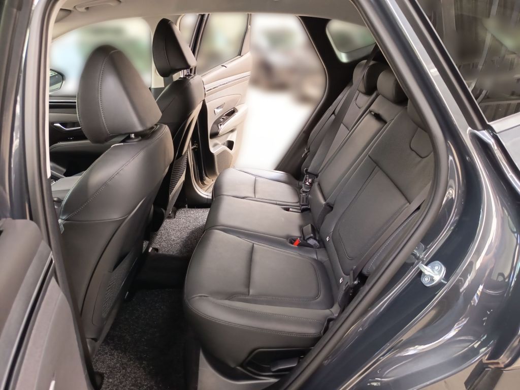 Hyundai TUCSON 1.6T-GDi Plug-in-Hybrid 4WD Prime - Samsaru's Car Outlet