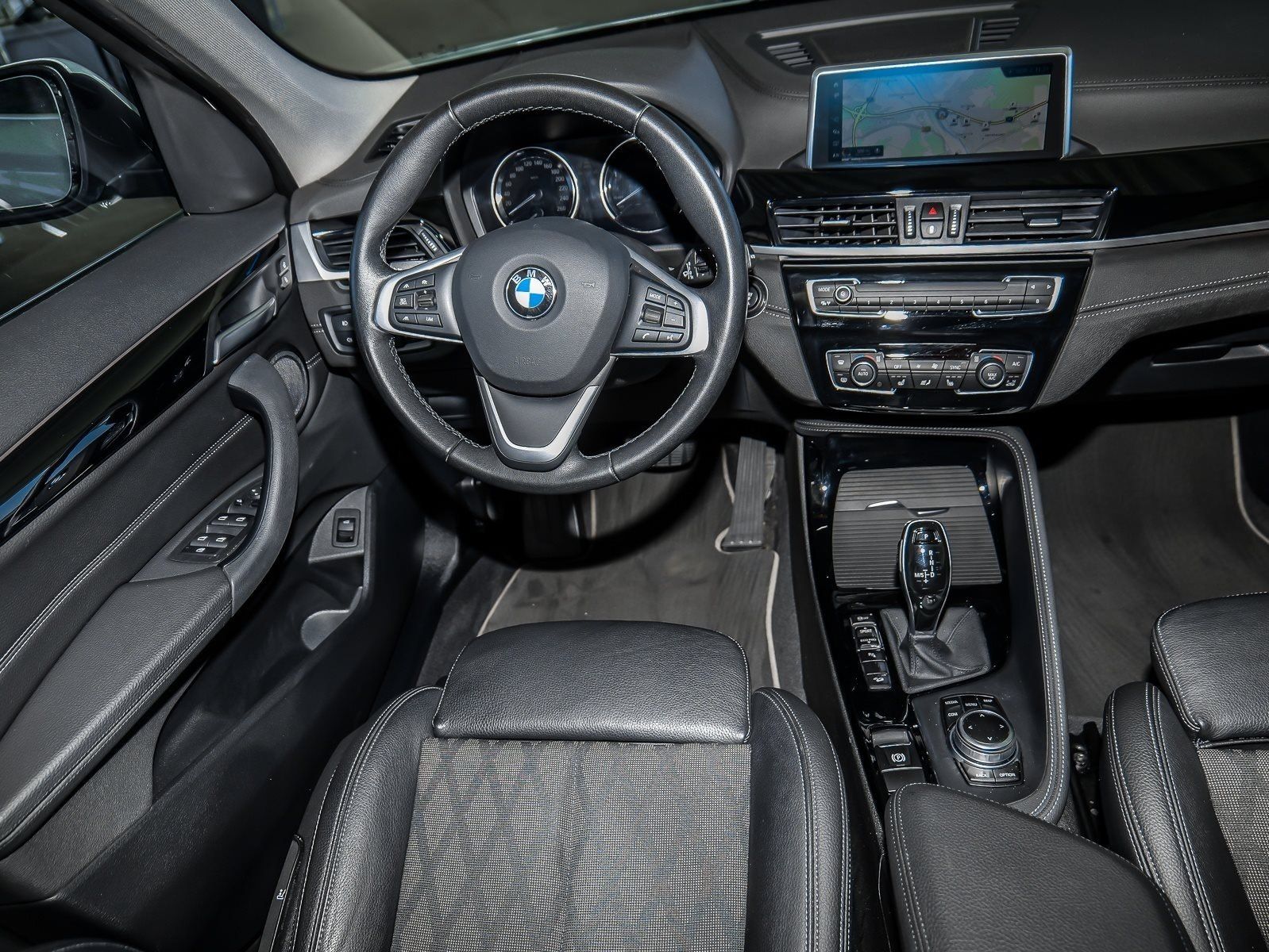 BMW X1 xDrive20d xLine - Samsaru's Car Outlet