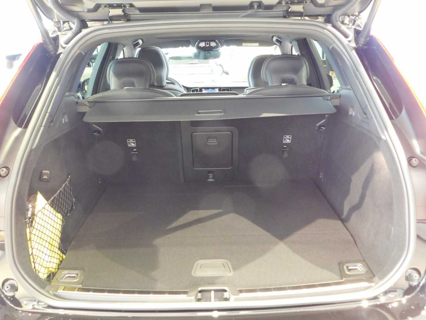 Volvo XC60 Plug-In-Hybrid T8 AWD Plug-in Hybrid Plus B