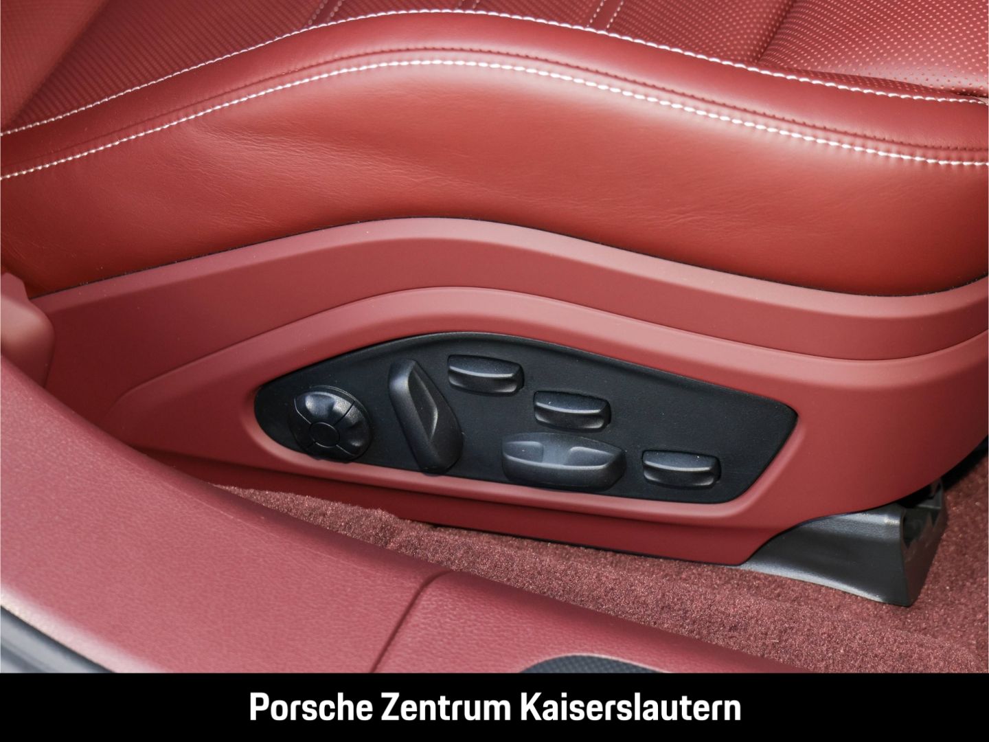 Porsche Panamera Turbo S E-Hybrid Burmester Clubleder