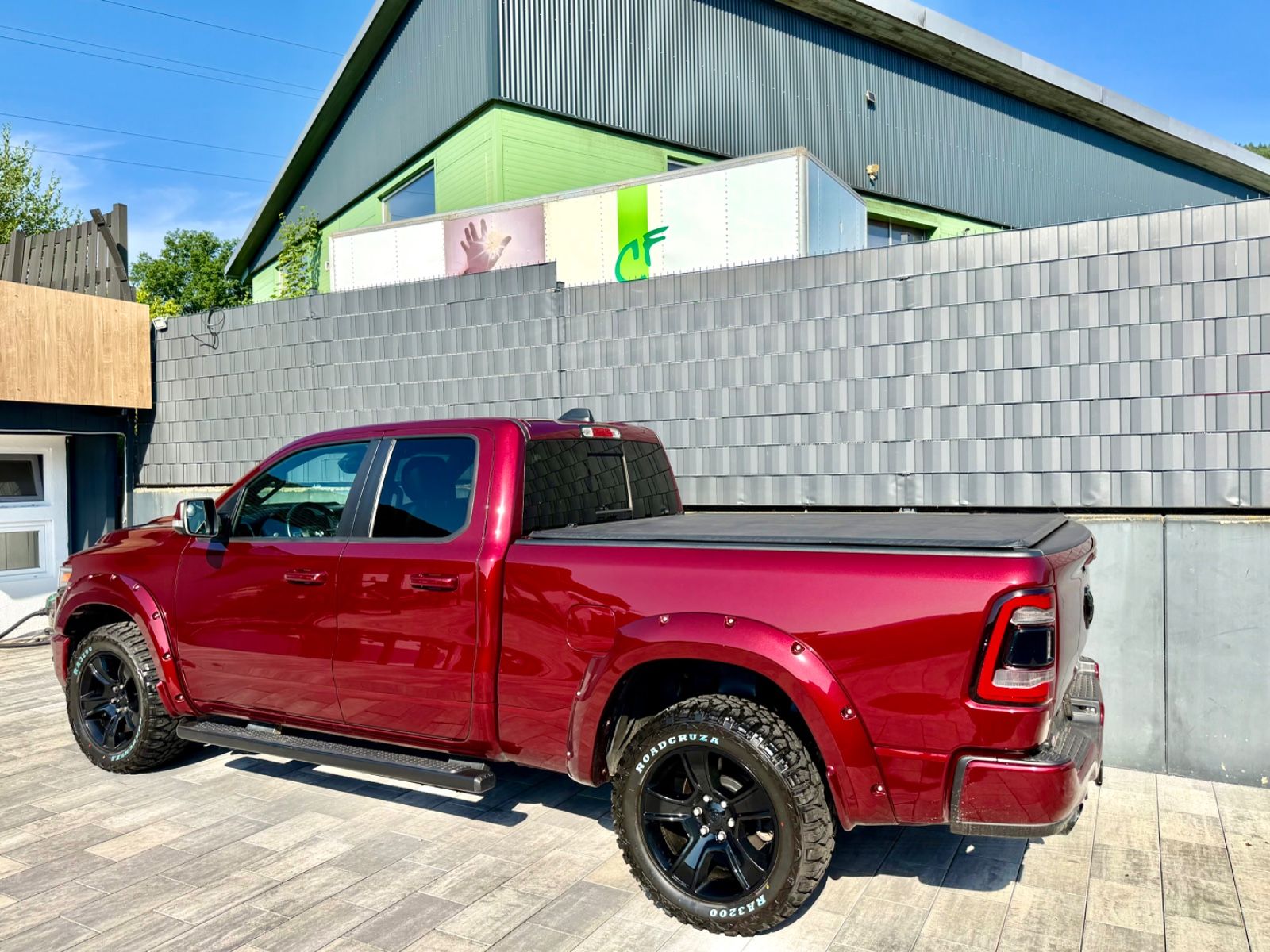 Dodge RAM 5,7 V8 HEMI-WIDEBODY-MONSTER-OFFROAD-EXTREM