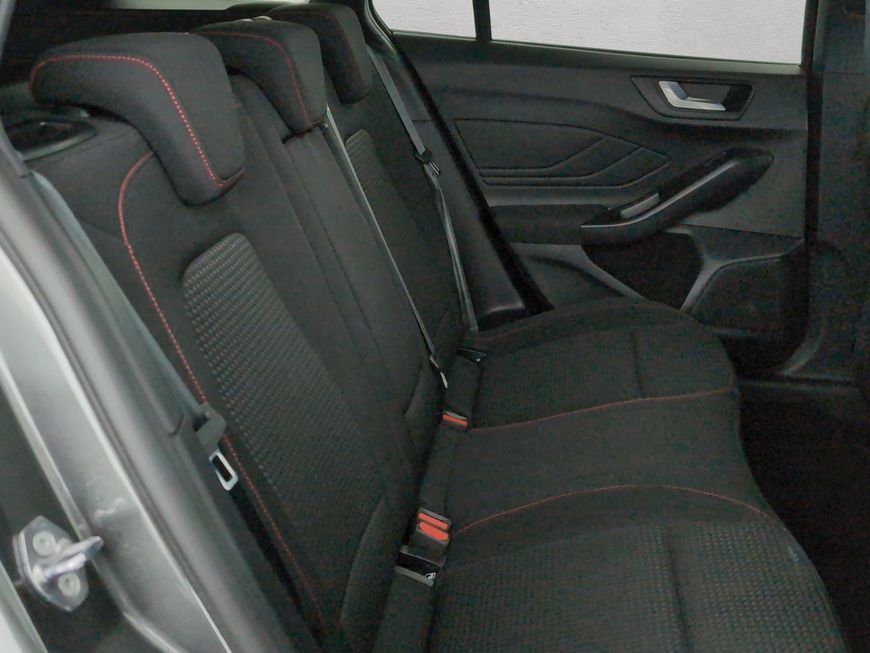Ford Focus Turnier 1.0 EcoBoost Hybrid Aut. ST-LINE X