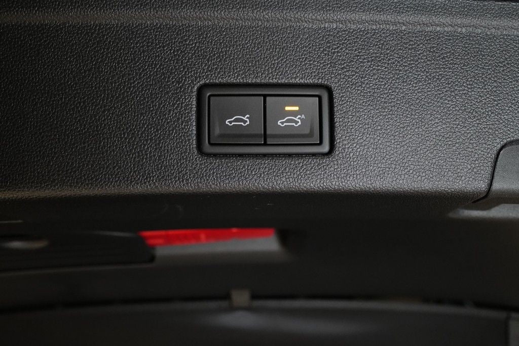 Volkswagen Touareg 3.0TDI R-Line Allradlenk StdHz Keyless