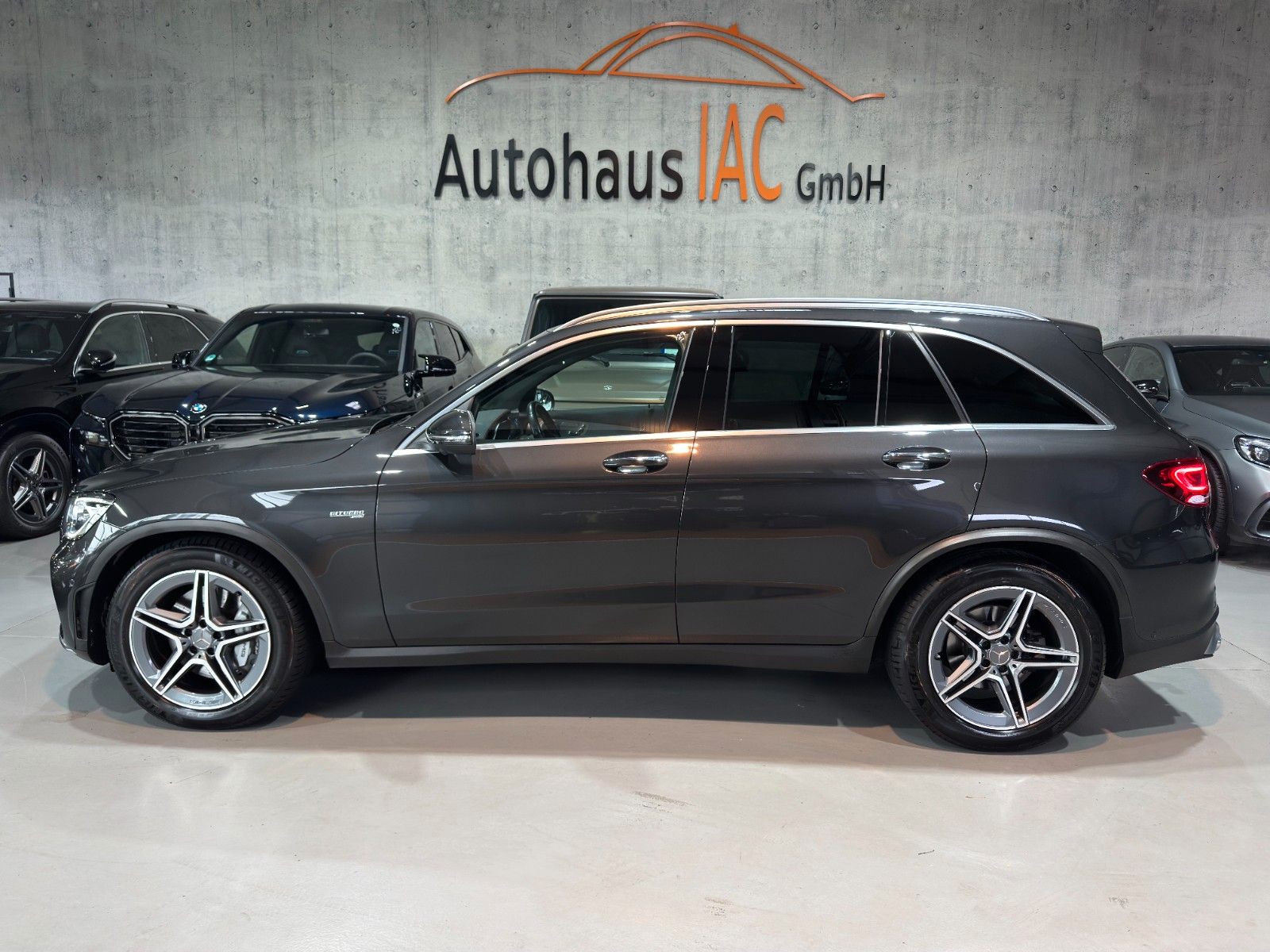 Mercedes-Benz GLC 43 AMG/4Matic/PANO/LED/AHK/360*/STHZ