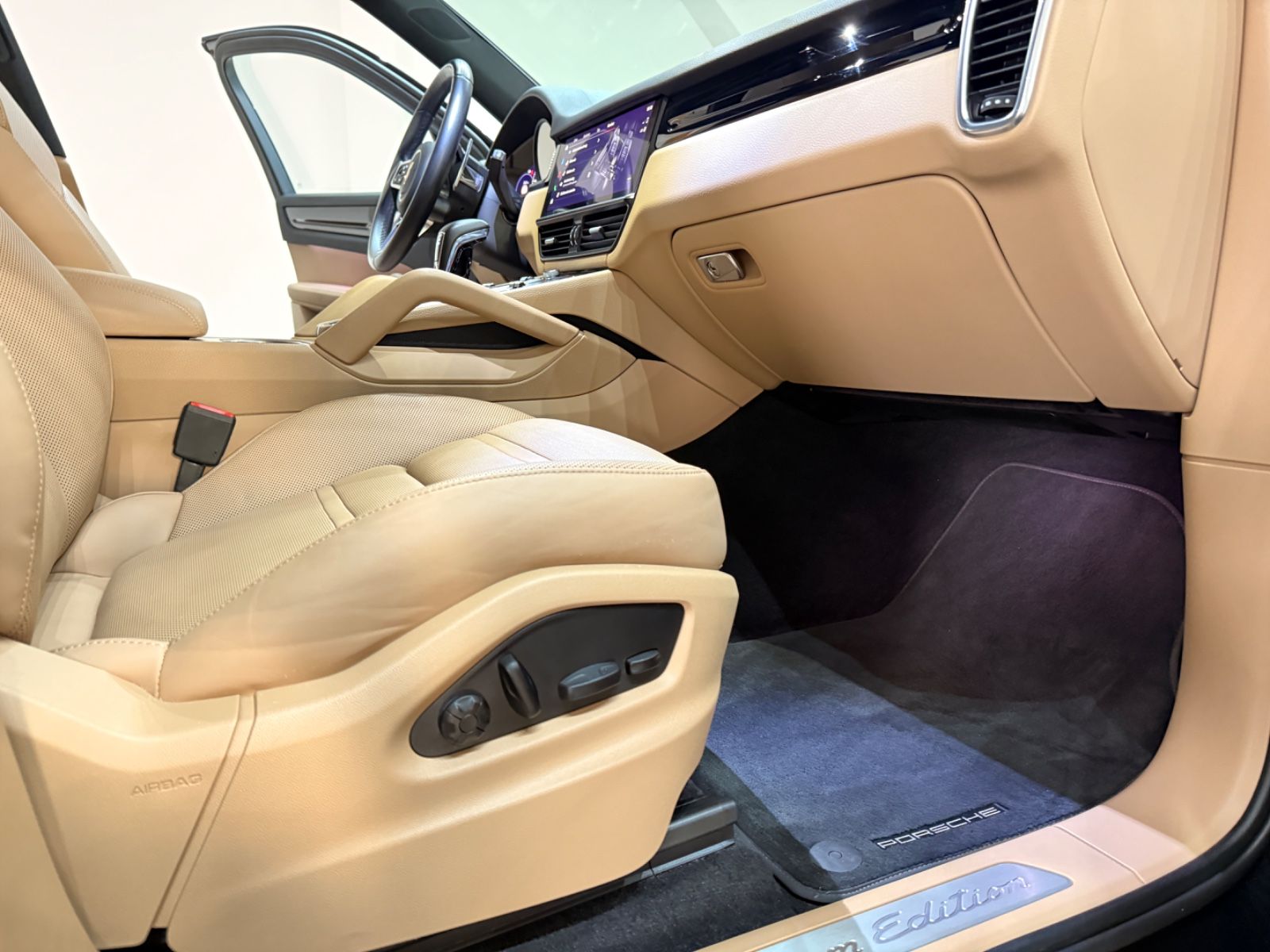 Porsche Cayenne E-Hybrid Platinum Burmester 360° Massage