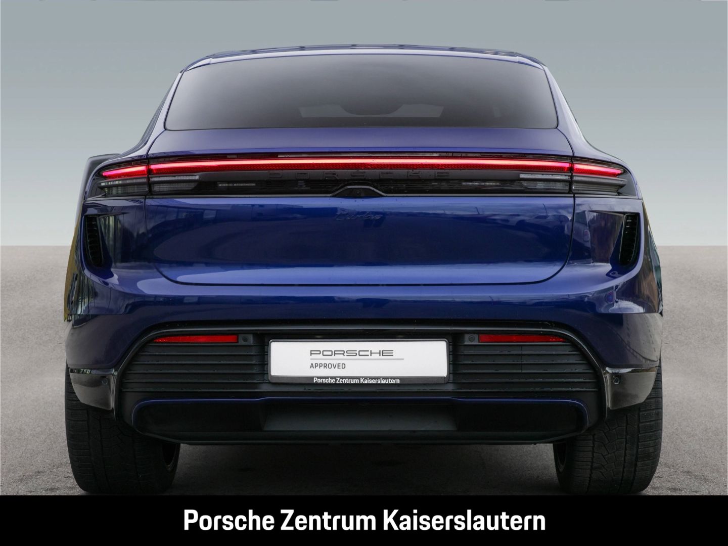 Porsche Macan Turbo LED-Matrix InnoDrive Surround-View