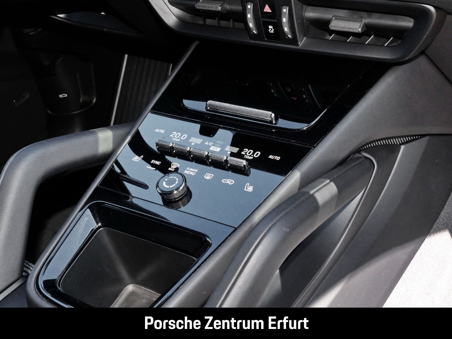 Porsche Cayenne E-Hybrid Coupe Vollausstattung