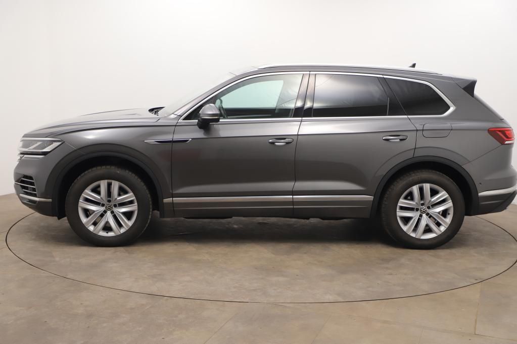 Volkswagen Touareg Elegance 4M 3.0 TSI - Samsaru's Car Outlet