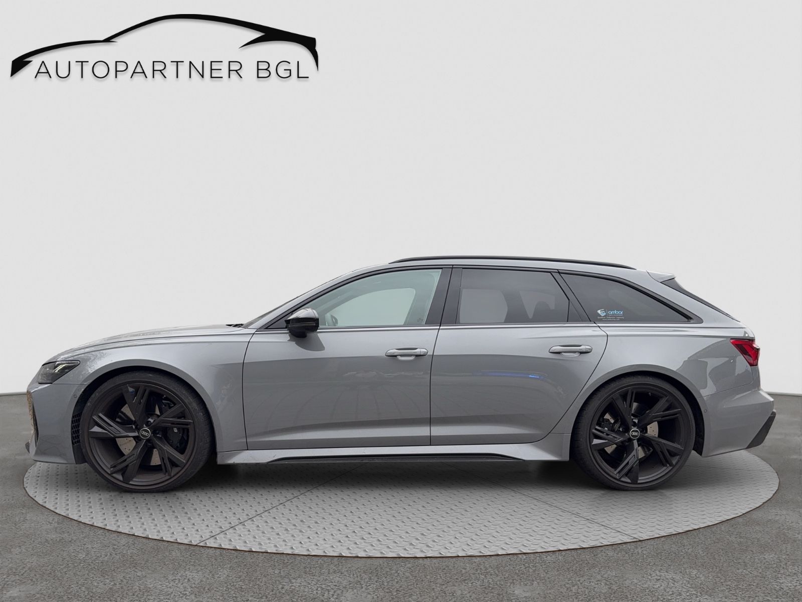 Audi RS 6 Avant 4.0 TFSI quattro Matrix Pano Soundsy.