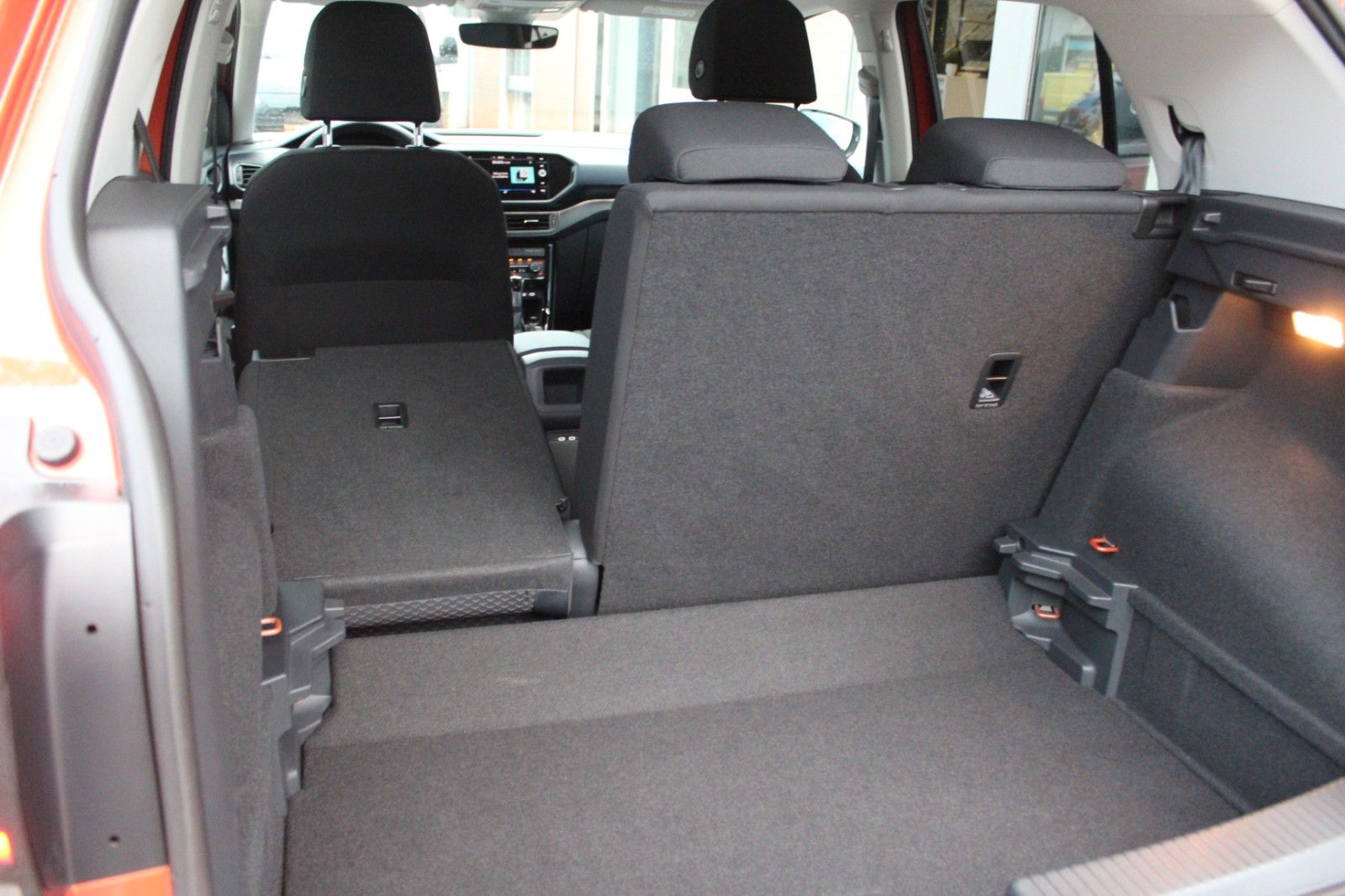 Volkswagen T-Cross United DSG - Samsaru's Car Outlet