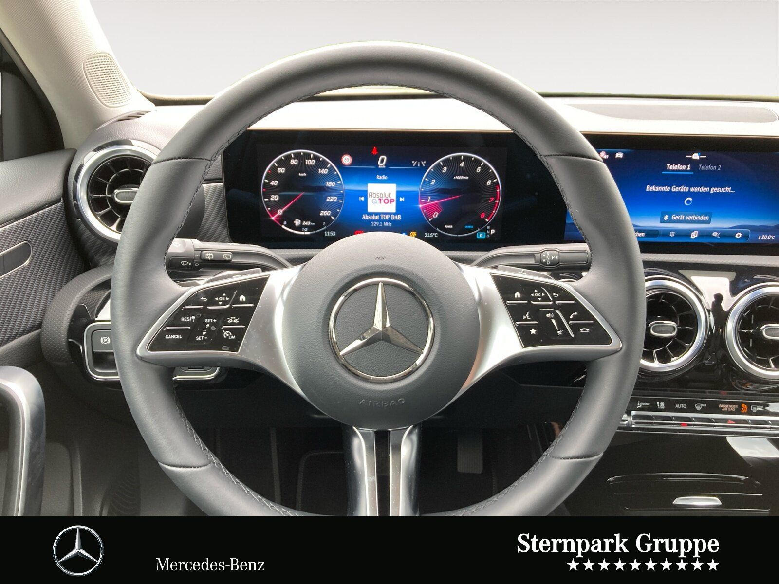 Mercedes-Benz A 200 Progressive Advanced - Samsaru's Car Outlet