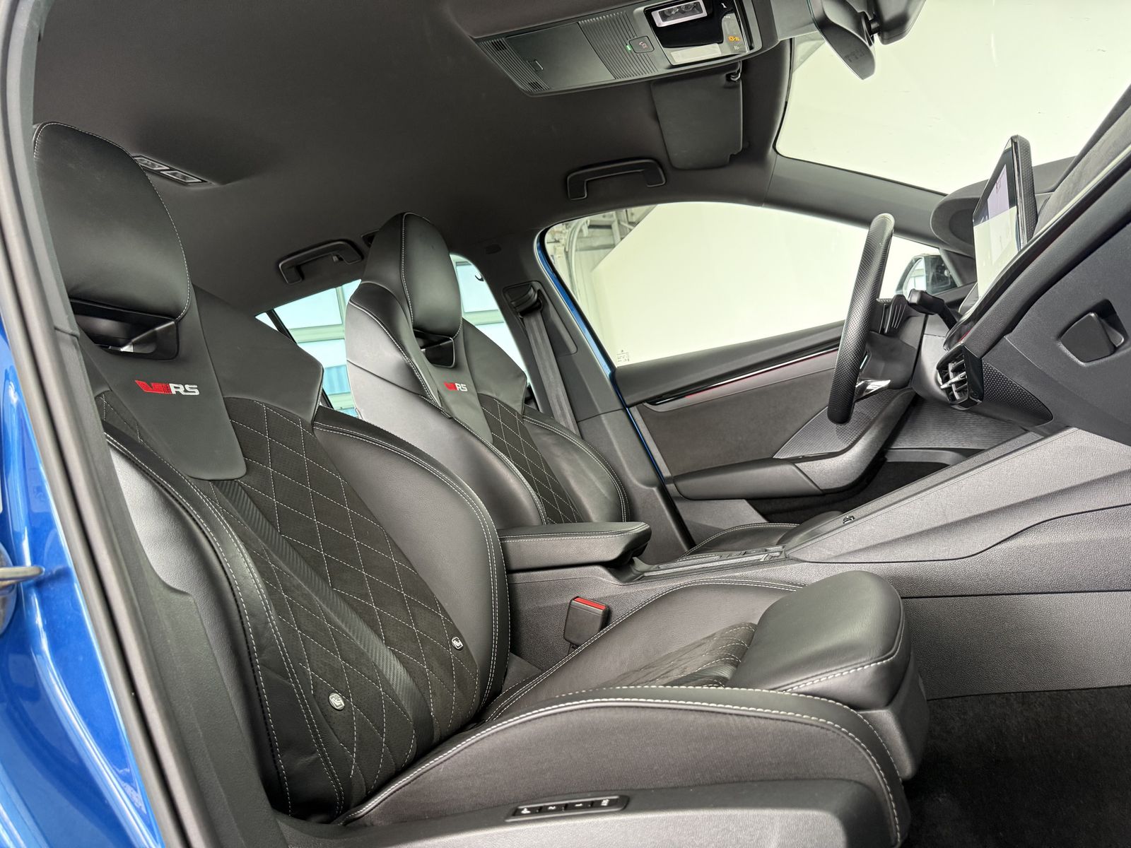 Skoda Octavia Combi RS - Samsaru's Car Outlet