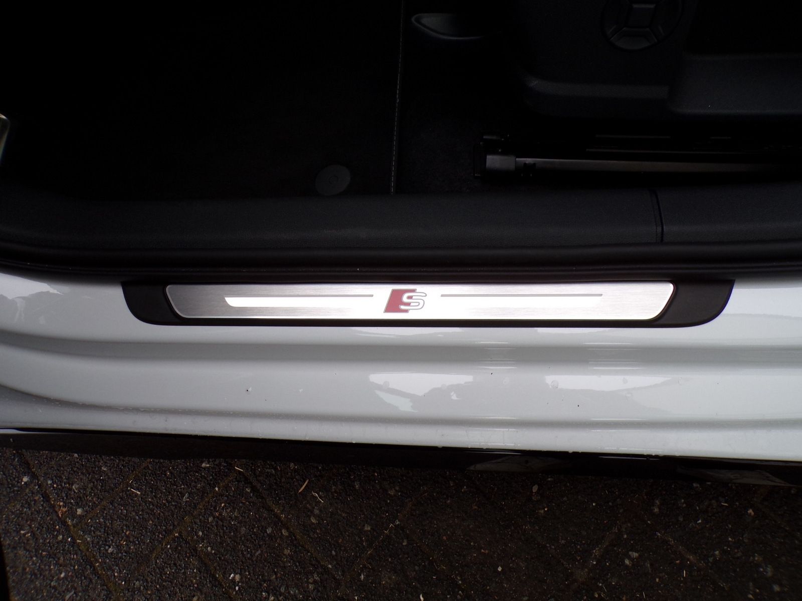 Audi A3 SPORTBACK 35 TFSI S-Line - Samsaru's Car Outlet