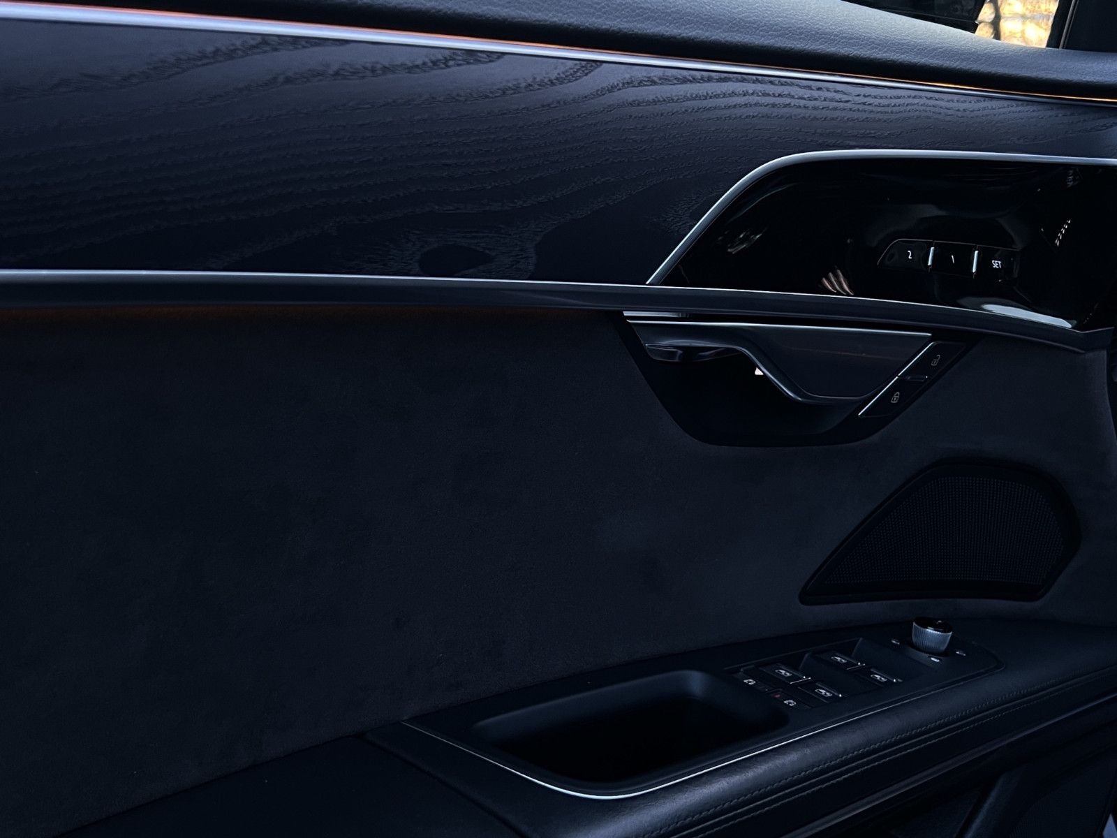 Audi A8 50 TDI quattro - Samsaru's Car Outlet
