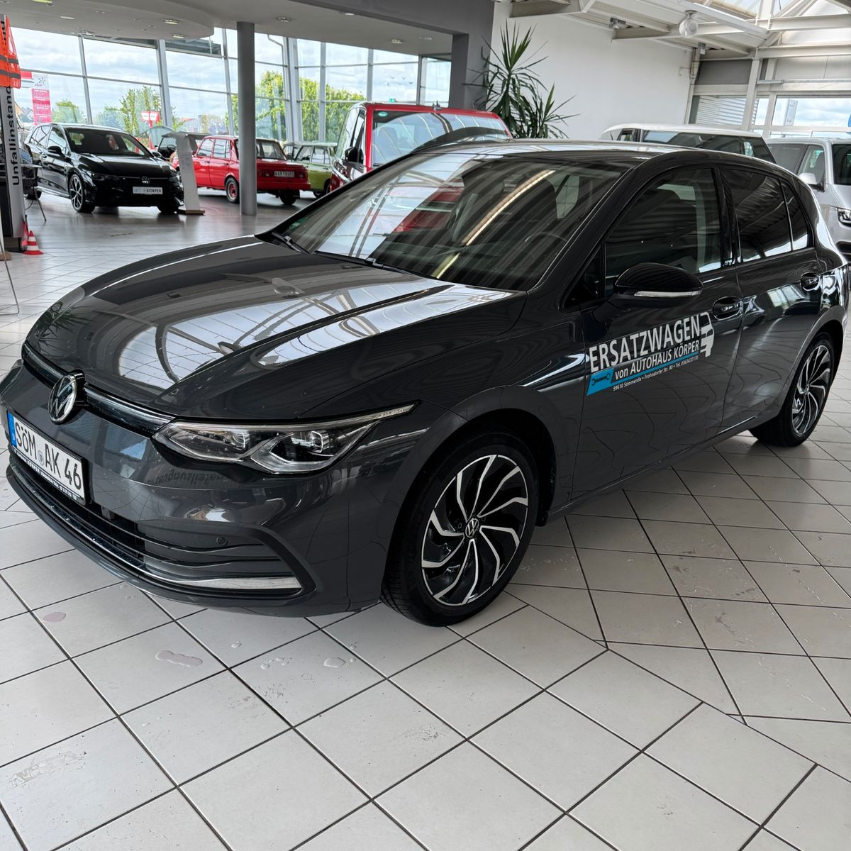 Volkswagen Golf VIII Lim. Life 1.5 eTSI - Samsaru's Car Outlet