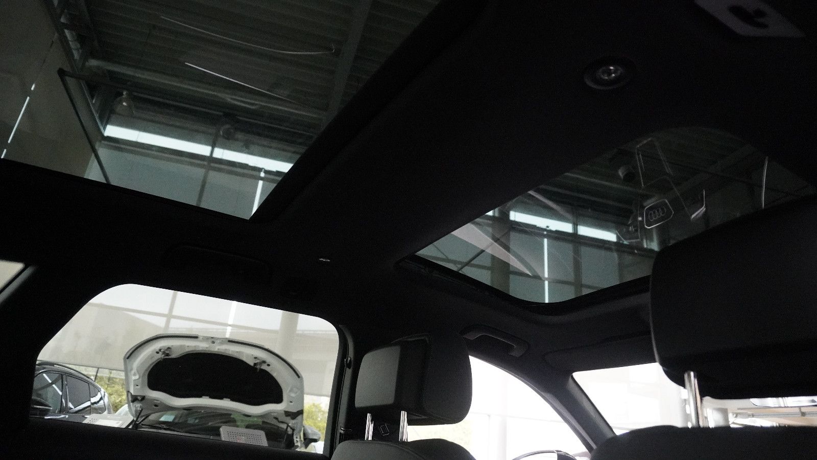 Audi A6 Avant 45 TFSI quattro S line Black Edition - Samsaru's Car Outlet