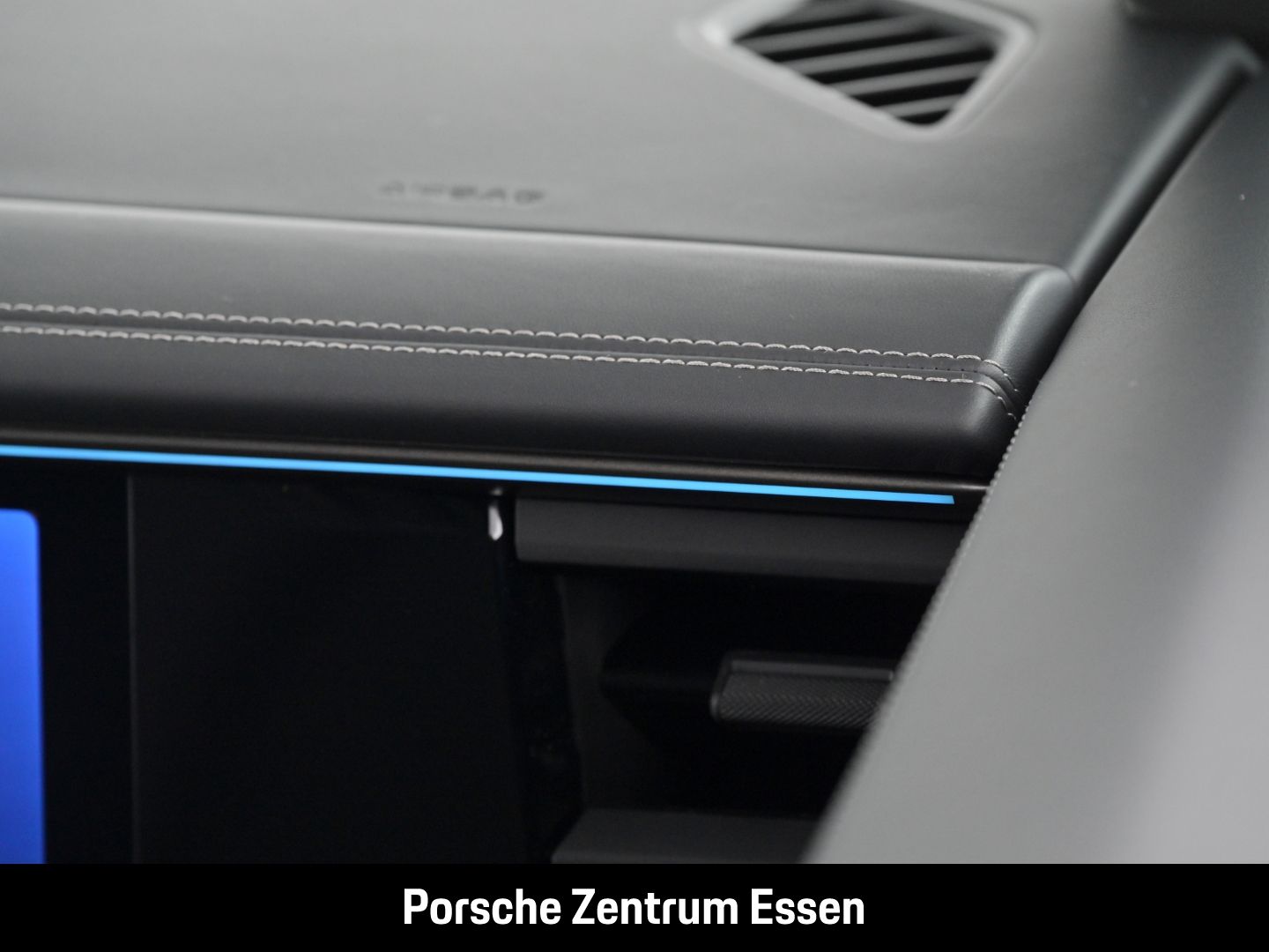 Porsche Macan Turbo S - Samsaru's Car Outlet