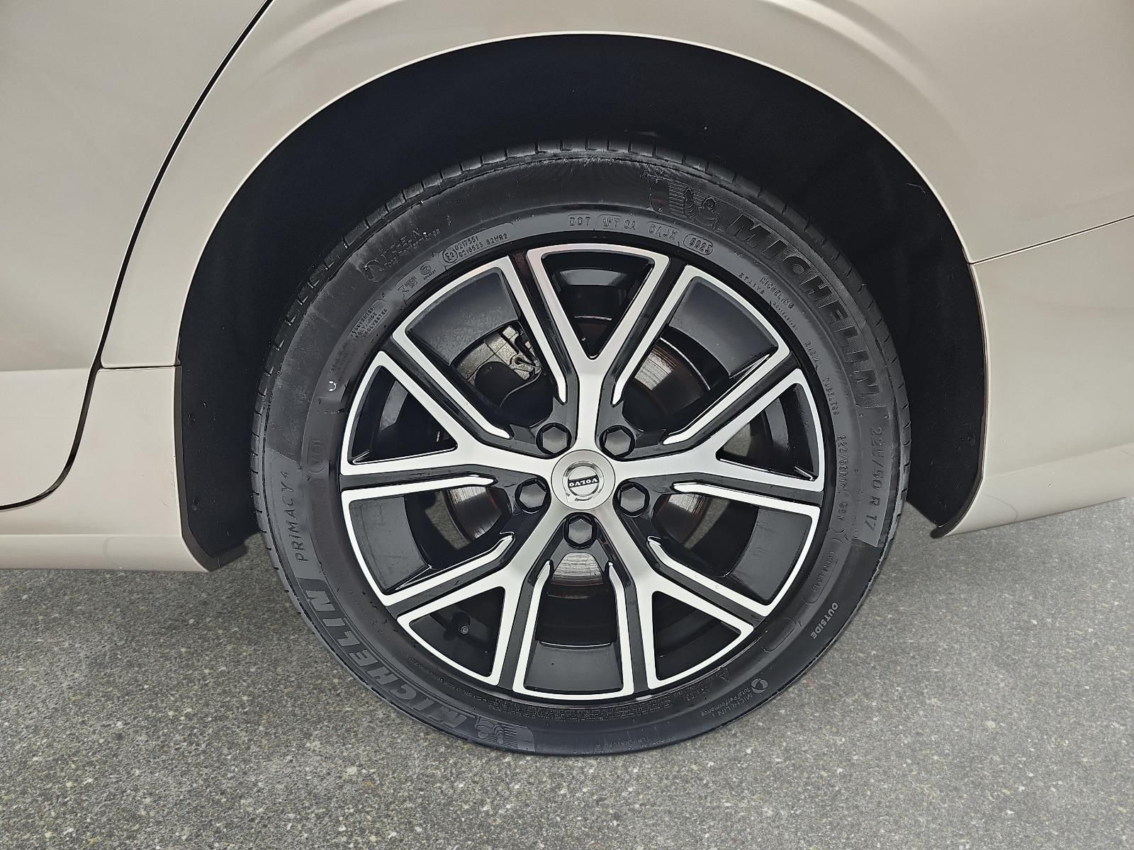 Volvo S60 B4 AUTO. CORE NAVI LED GOOGLE KAMERA LM17