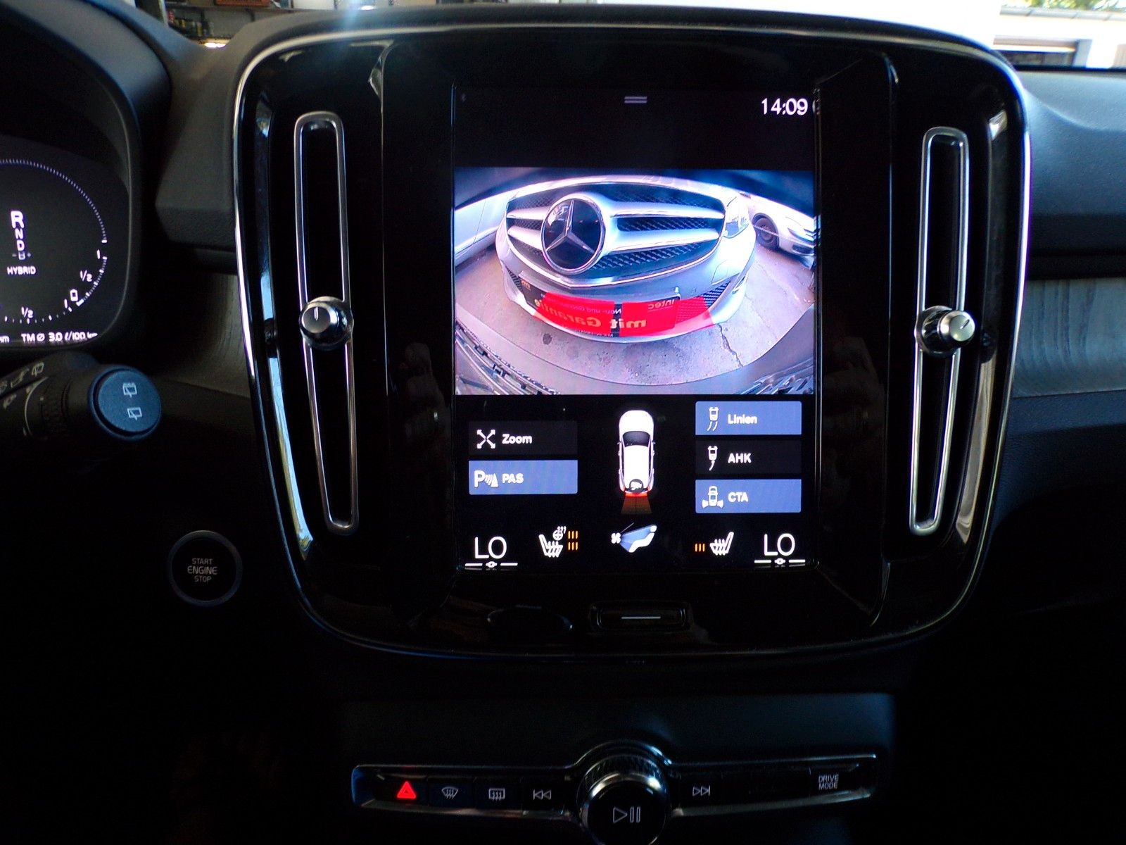 Volvo XC40 Inscription Recharge Plug-In Hybrid 2WD Kam